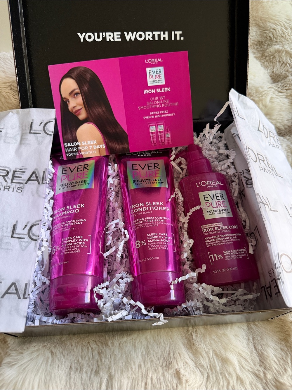 L'Oreal Ever Pure Iron Sleek Set in Metallic Magenta